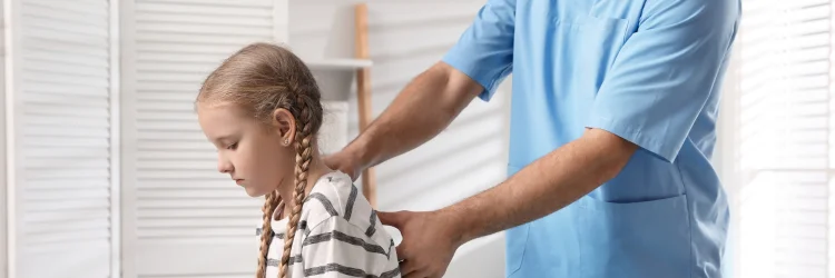 Gandia Valencia Chiropractors May Help Scoliosis